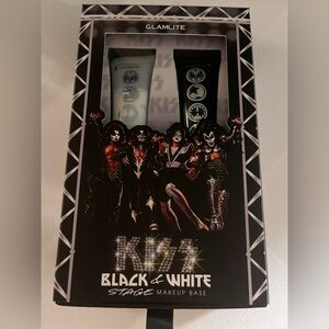 Glamlite kiss makeup base